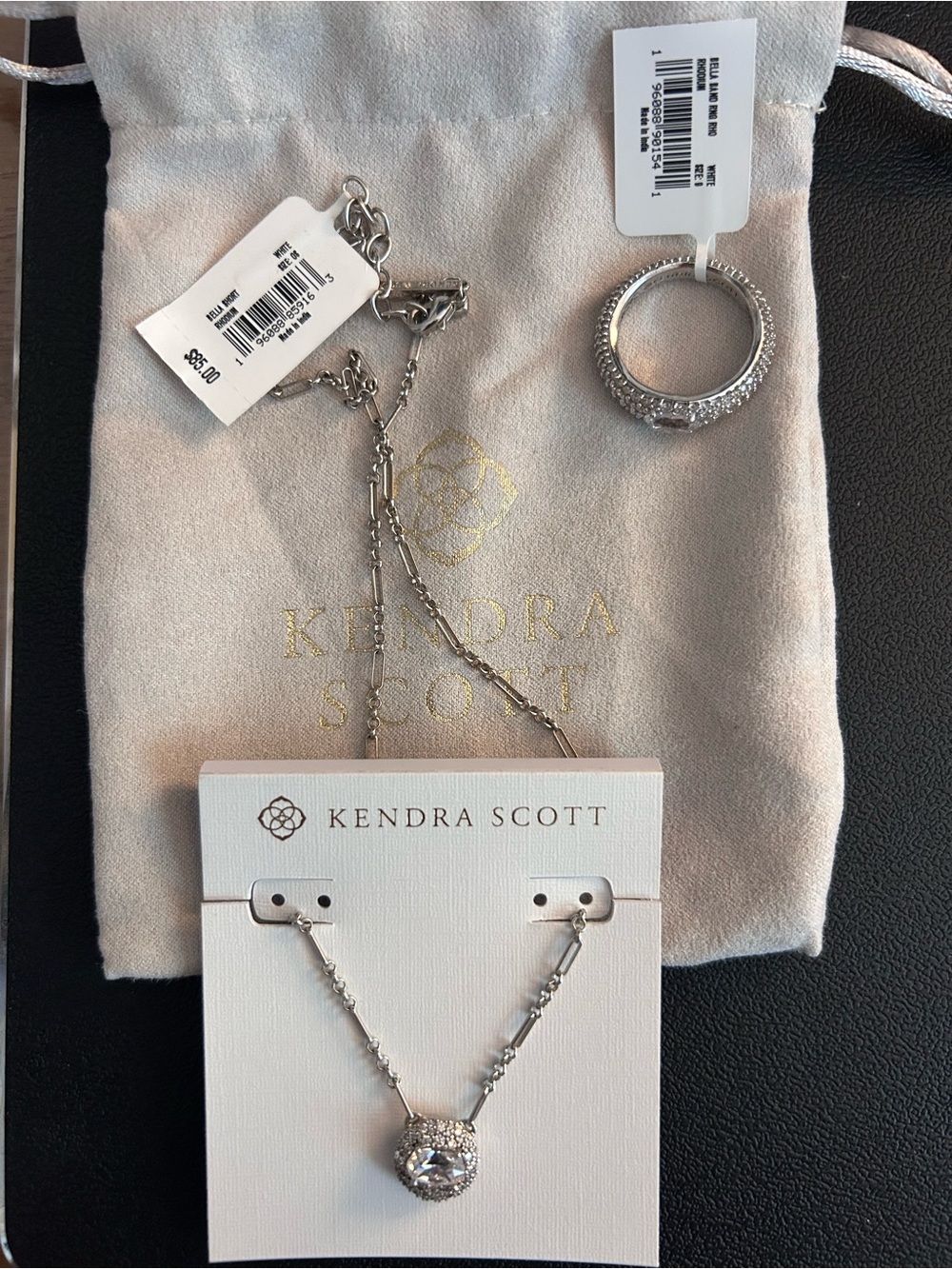 Kendra Scott Bella Short Pendant Necklace & Band Ring in Size 9